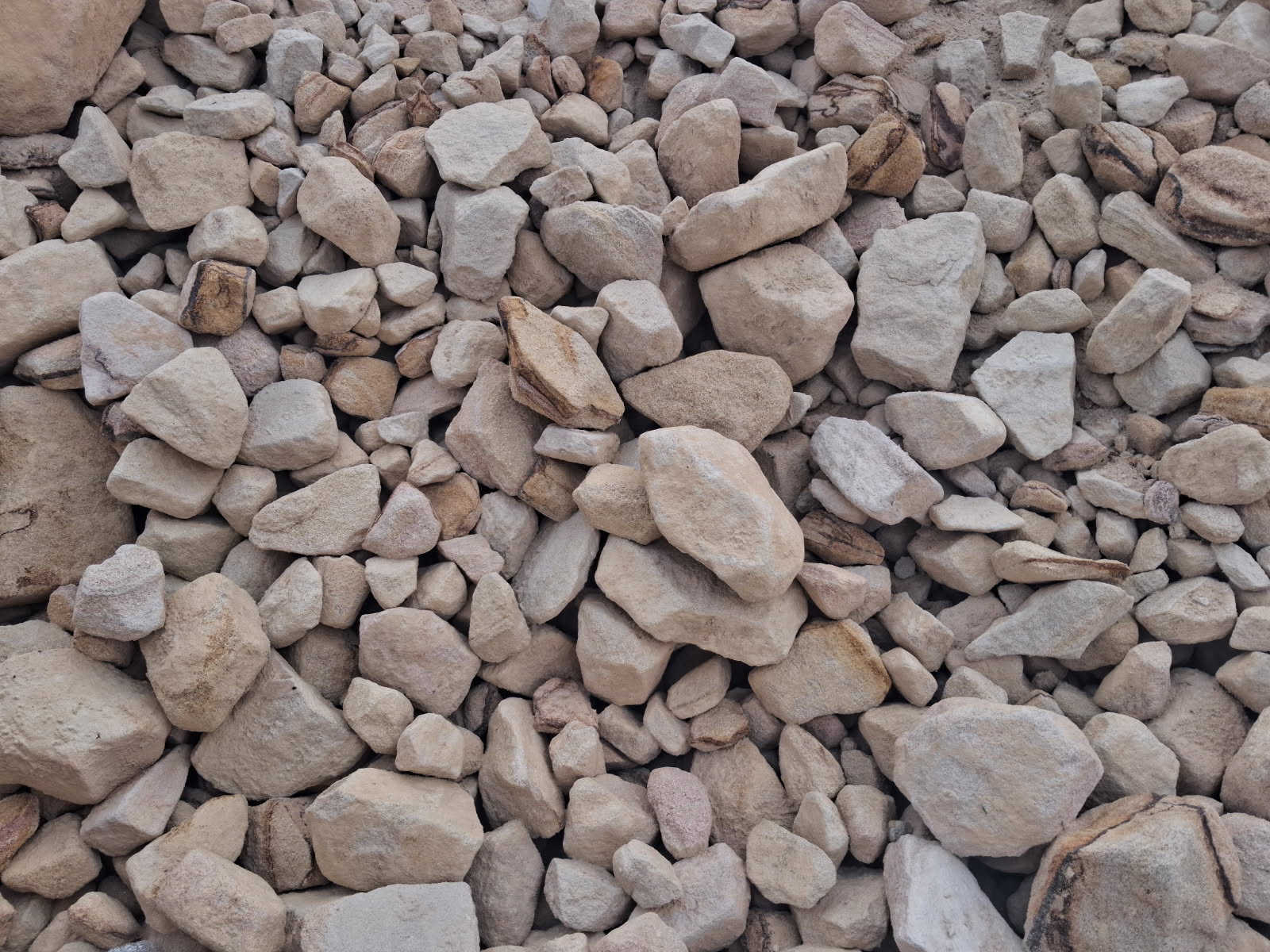 Pile of 40 Minus Aggregate